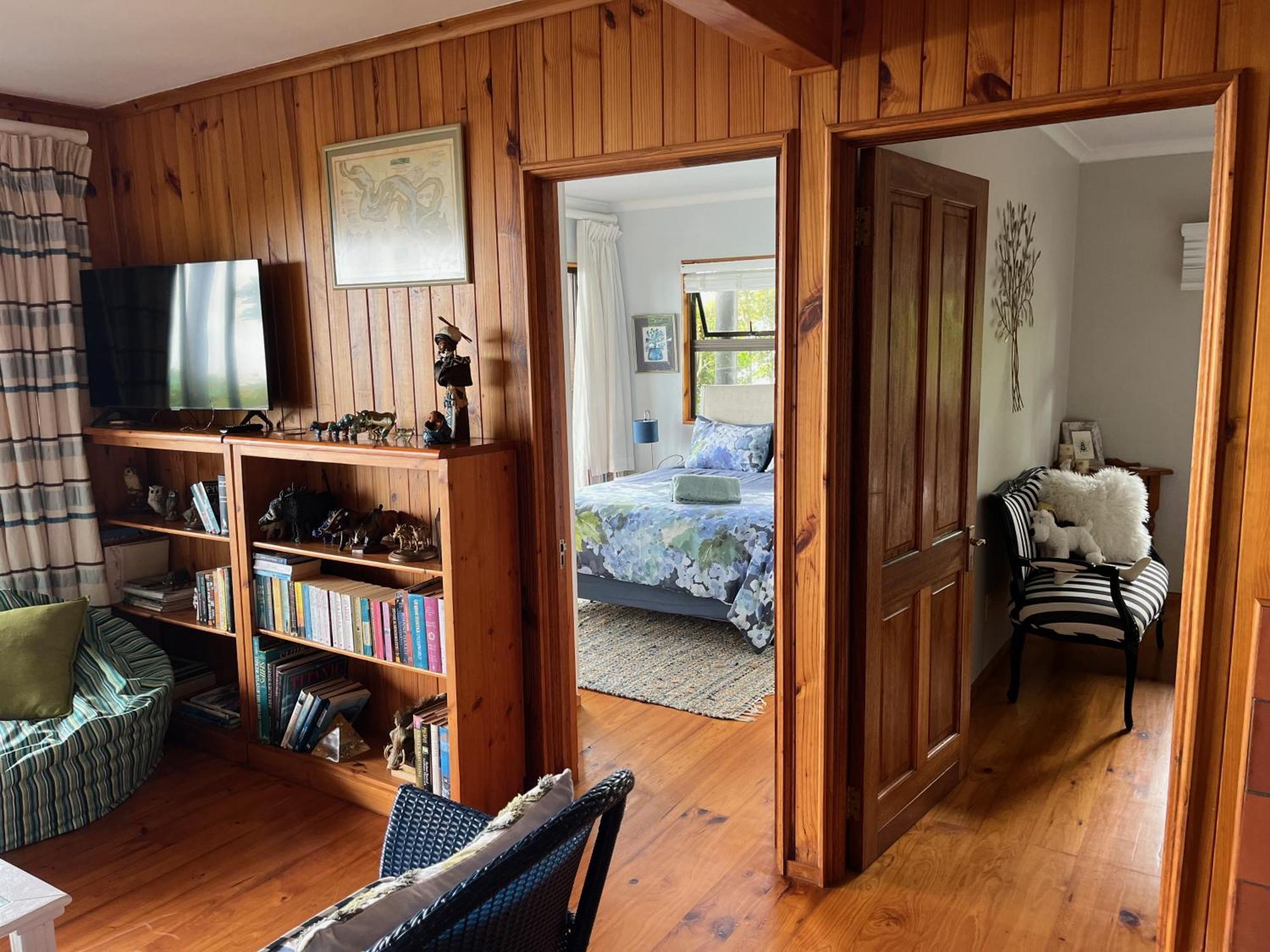 Peaceful Guest Suite With Balcony Views And Garden Setting Brenton-on-Sea Zewnętrze zdjęcie