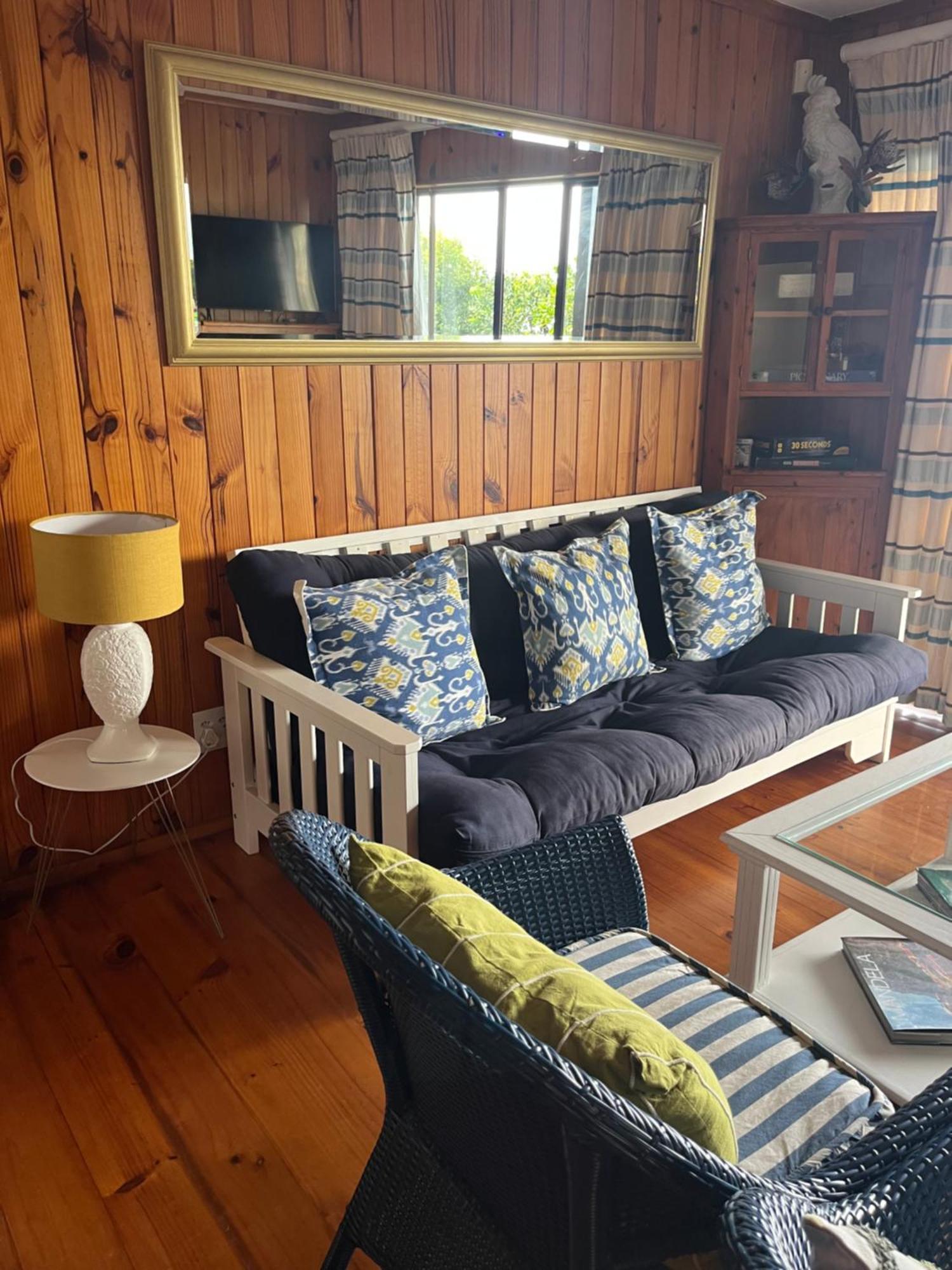 Peaceful Guest Suite With Balcony Views And Garden Setting Brenton-on-Sea Zewnętrze zdjęcie